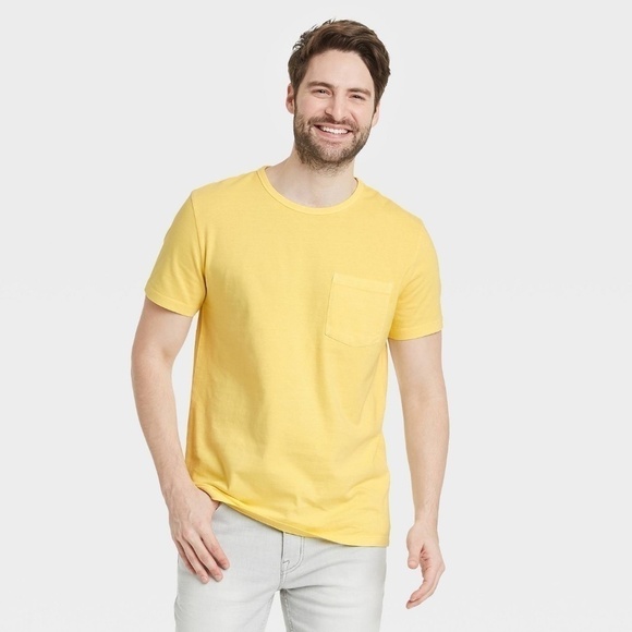 NWT - Short Sleeve Crewneck Yellow T-Shirt - Picture 1 of 7